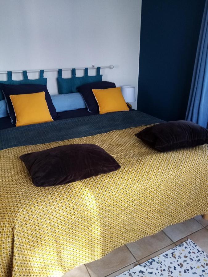 Quévert Maison Aux Volets Bleus מראה חיצוני תמונה